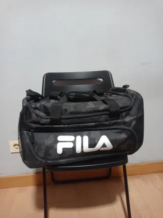 Mochila Fila Negra Camuflaje