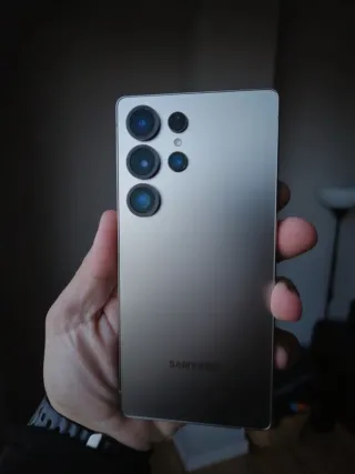 Samsung S25 Ultra 512GB Gris Titanio + Accesorios