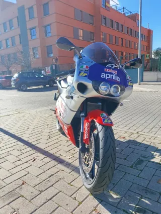 Aprilia RS 125 impecable