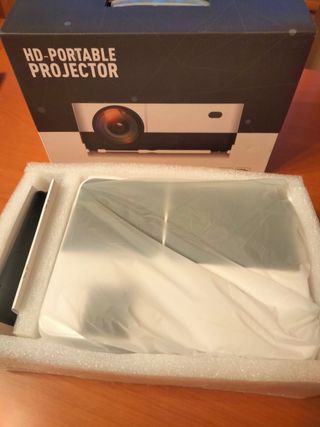 Proyector HD Portátil