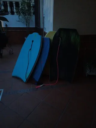 Tablas de surf para niños, 4 en total 10€