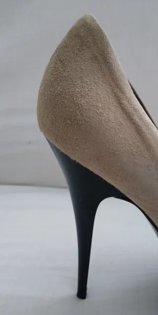 Talla 39. Zapatos de Tacón de la Firma VICINI