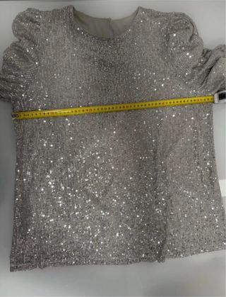 NUEVA.Blusa/Camiseta plateada lentejuelas.Talla XL