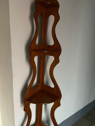 Rinconera de madera