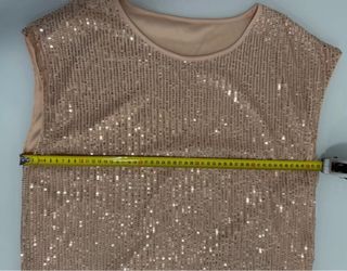 NUEVA.Blusa/Camiseta rosa de lentejuelas. Talla XL