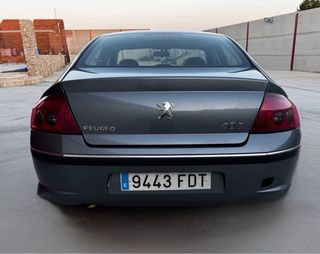 Peugeot 407