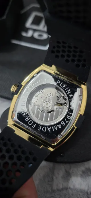 Reloj Philipp Plein Dorado Esqueleto