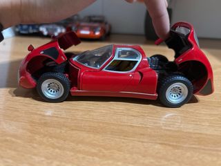 Alfa Romeo 33 Stradale 1/24