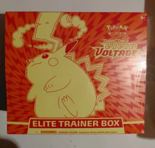 Pokémon ETB Espada y Escudo: Voltaje Vívido