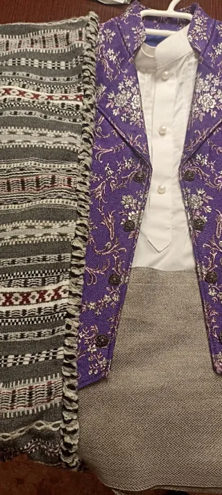 Traje saraguell chaleco/jupeti 14-16 años