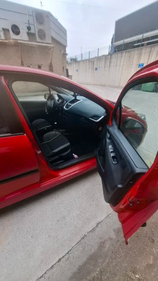 Peugeot 207 2006