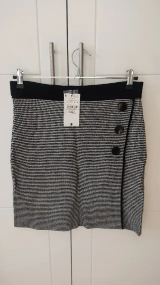 Conjunto Sfera Falda y Jersey Talla M