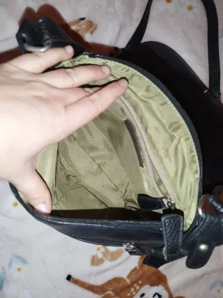 Bolso negro piel 5€