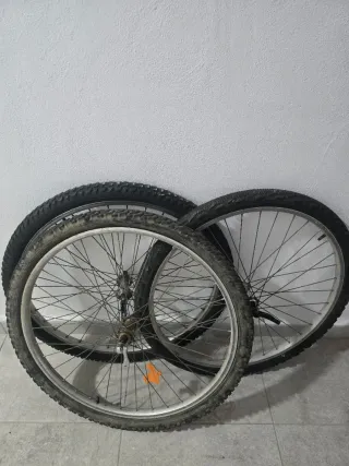 Llantas Bici 26 (Delanteras)
