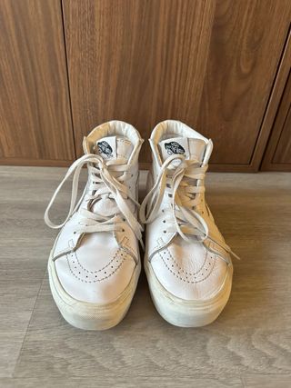 Zapatillas Vans de Piel Blancas