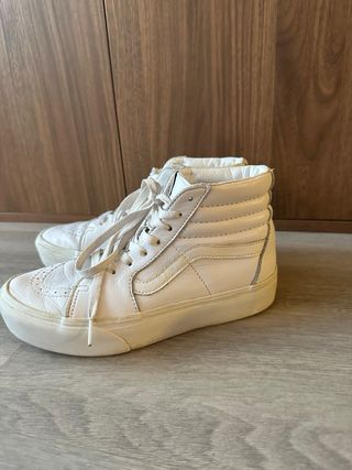 Zapatillas Vans de Piel Blancas