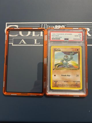 1999 Pokémon Machop 1st Edition Español PSA 10