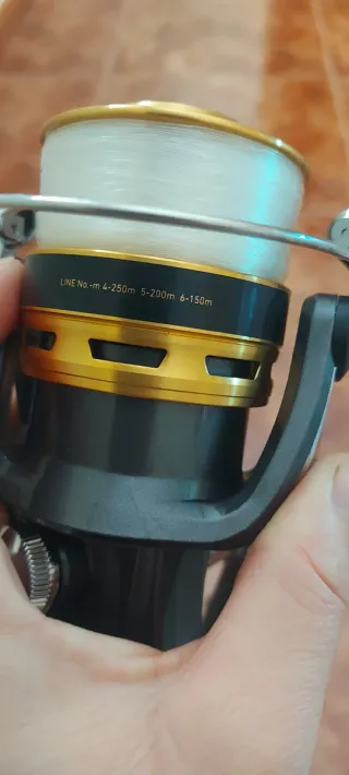 Carrete Pesca Daiwa Joinus 4000