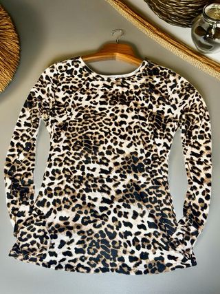 Camiseta animal print leopardo S/M como nueva