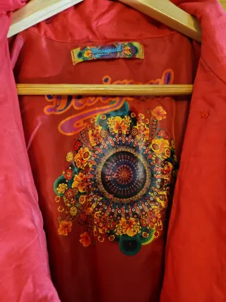 Abrigo Desigual Rojo