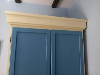 Armario infantil de madera