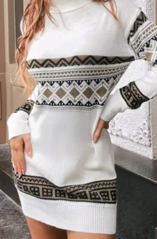 Vestido punto cuello alto estampado