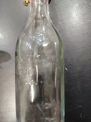 Botella antigua de gaseosa BITURRO de Boiro