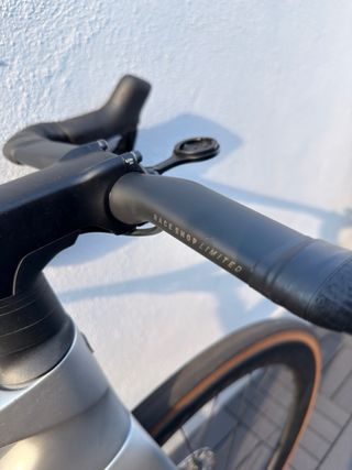 Trek Madone SL 7 M Gen 8 Plata Mate año 2025