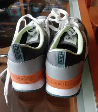 Deportivas Munich Hombre Grises