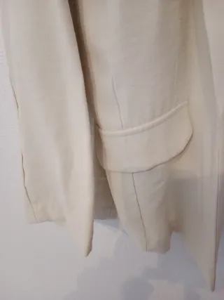 Blazer blanca Talla M Sin Estrenar
