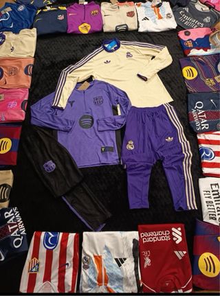 Camisetas de fútbol y ropa deportiva