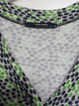 Vestido estampado verde y negro