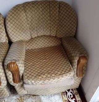 Sofá de 6 plazas en tela y madera