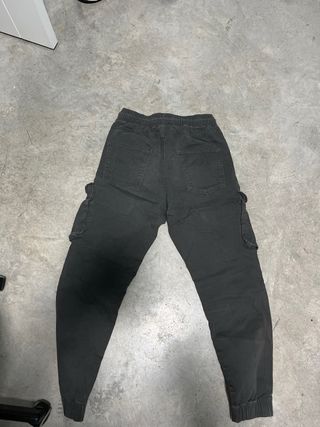 Pantalón cargo verde militar Tenth