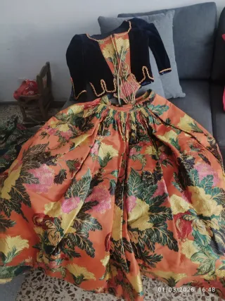 Vestido de belleza Alicantina