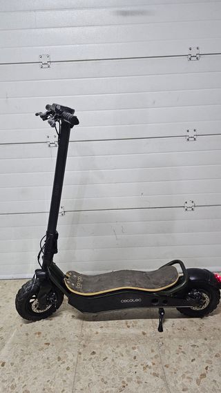 Patinete Cecotec Serie Z