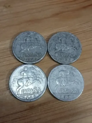 32 Monedas España 5 y 10 Céntimos