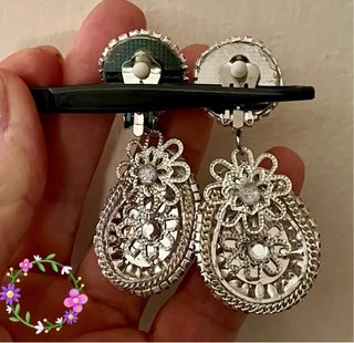 Orecchini unici fatti a mano