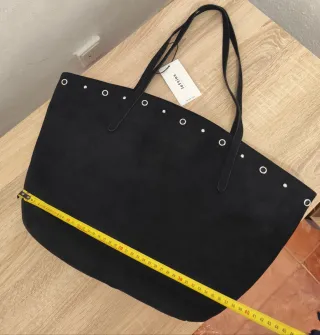 ✨ NO NEGOCIABLE ‼️  Bolso Lefties negro con etique