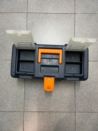 Caja de herramientas portátil de plástico