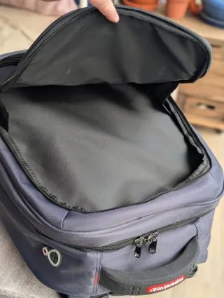 Mochila con ruedas azul marino 20L