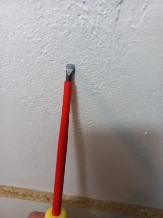 Destornillador Aislado Bahco