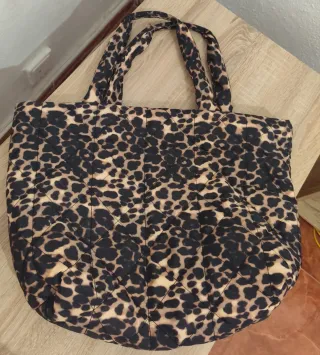 ✨ NO NEGOCIABLE ‼️ Bolso estampado leopardo
