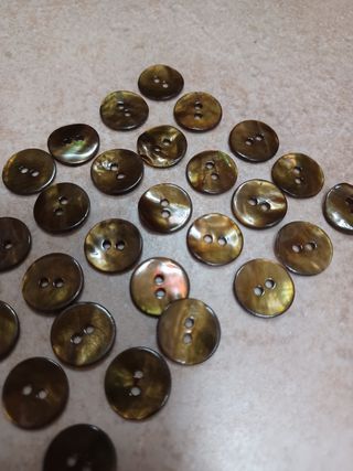 Bottoni Madreperla Marrone/Oro