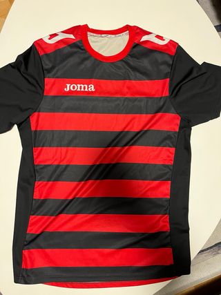 Camiseta Joma roja y negra talla M