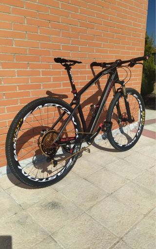 Bicicleta 29 talla L Mondraker Podium Pro Carbono