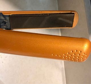 Plancha de pelo GHD ( bien cuidada)