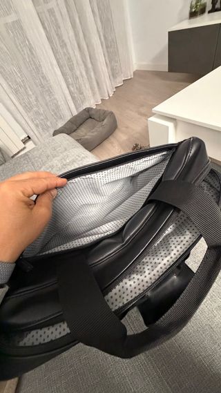 Maletín portátil negro