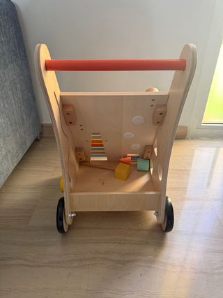 Correpasillos madera bebé primeros pasos