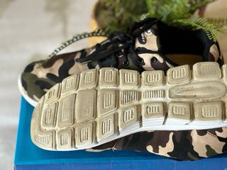 Zapatillas camuflaje hombre